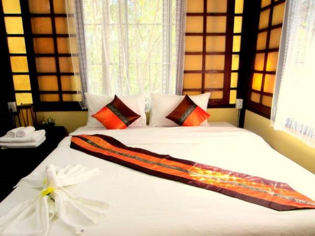 Golden Teak Homestay Mae Rim Exteriér fotografie